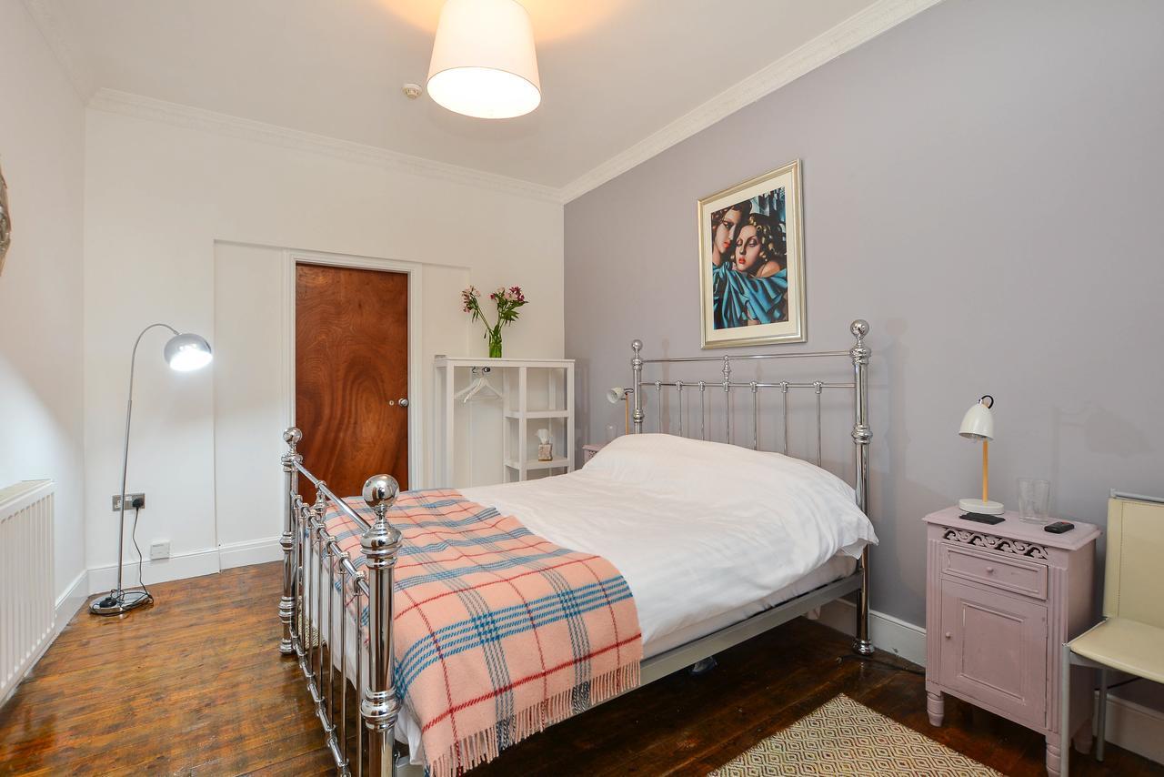 The Location- 1 Free Private Parking Space - 60 Second Walk 2 Minster! York Exteriör bild
